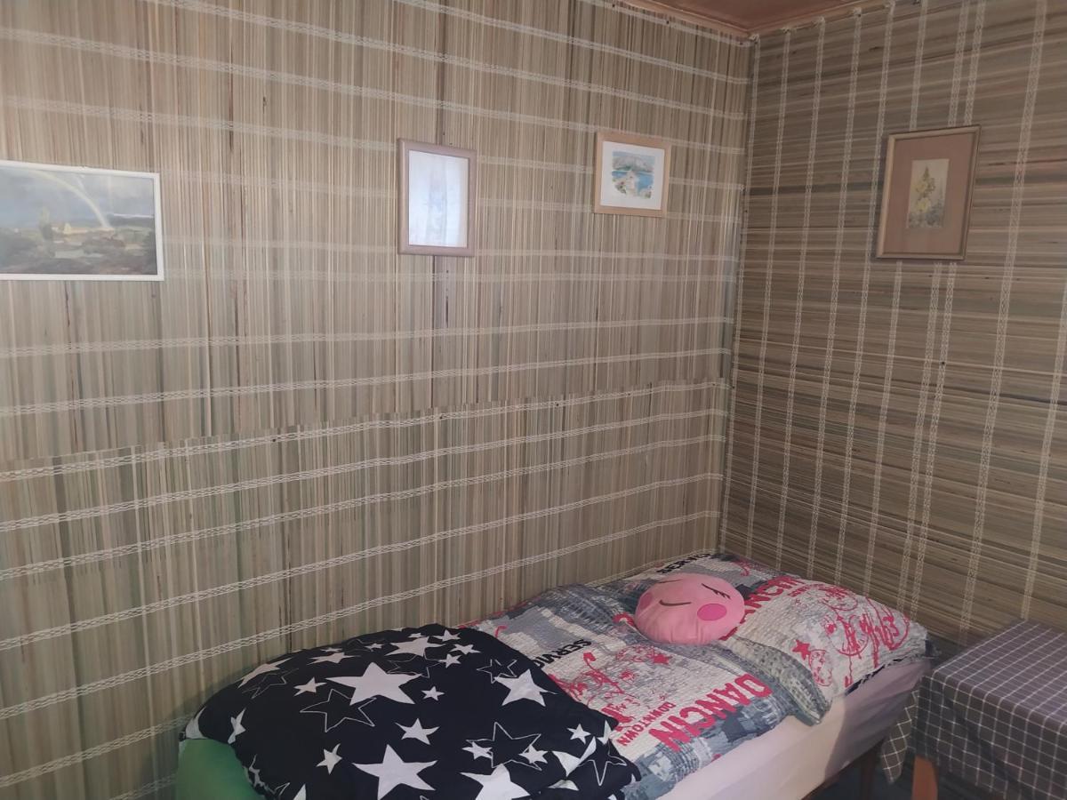Drevenka Hotel Provodin Ngoại thất bức ảnh